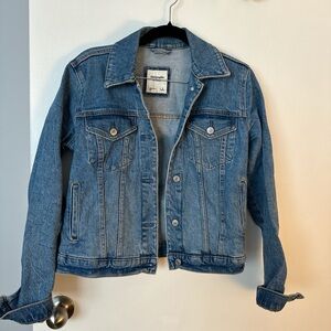 Abercrombie & Fitch women’s denim jacket